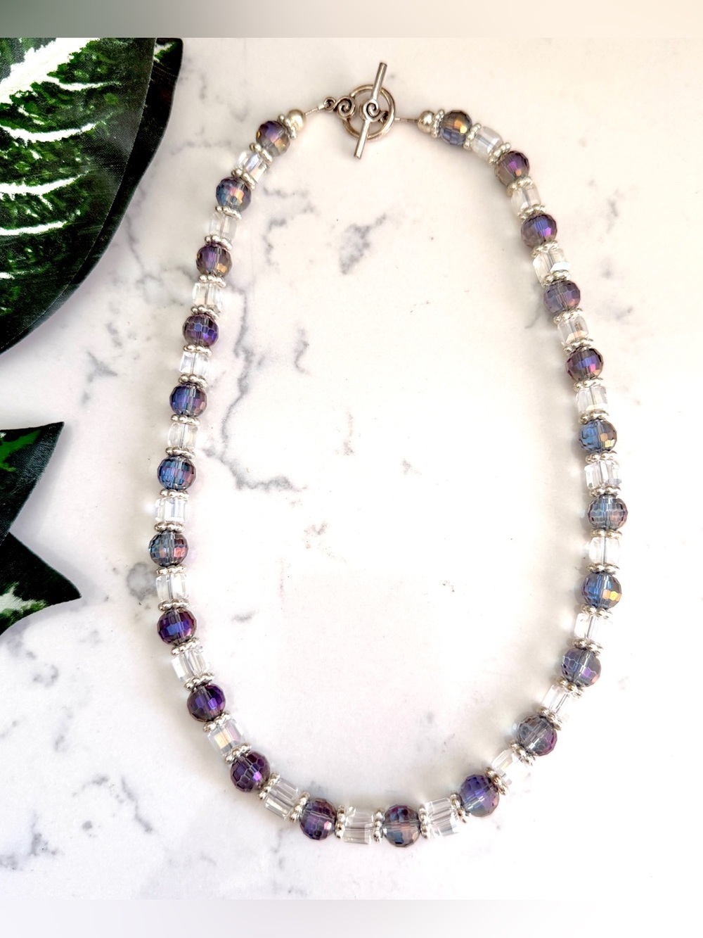 Dark Iridescent Bead Purple Blue Necklace Clear Beads Silver PREOWNED Jewelry